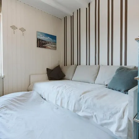 Kastanje 14 - Klepperstee Ferienhaus *